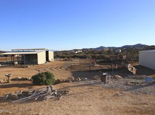 17225 E Leprechaun Rd, Dewey, AZ 86327