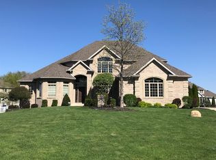 1829 Heather Ct, Fort Wayne, IN 46804