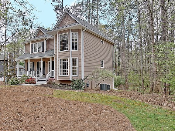 4th image of 321 Walnut Grove Rd