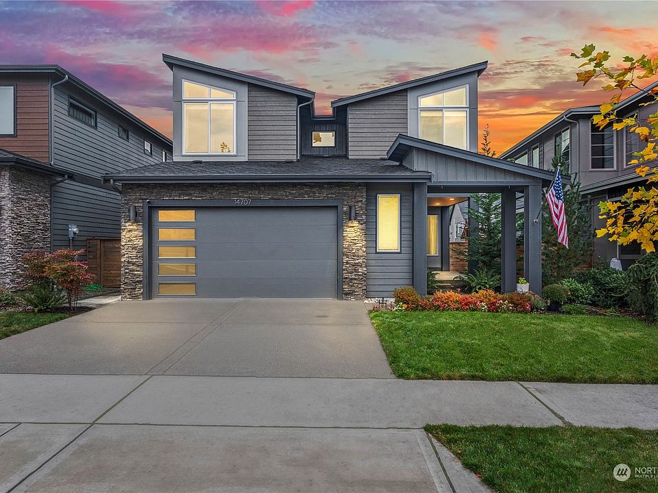 1st image of 14707 199th Avenue E