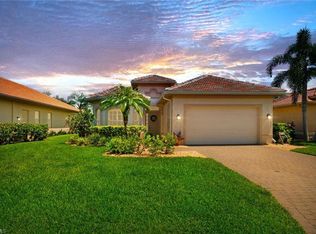 10784 Fieldfair Dr, Naples, FL 34119