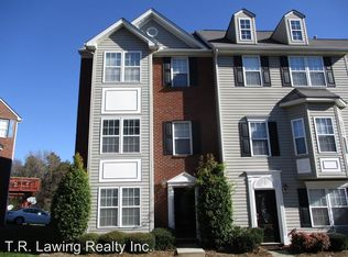 9949 Treeside Ln, Matthews, NC 28105