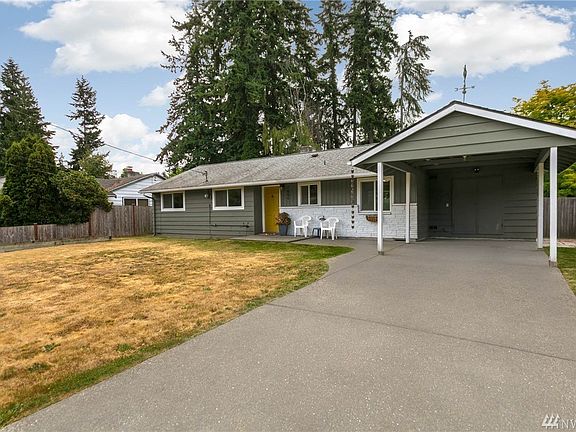2nd image of 7806 193rd Pl SW