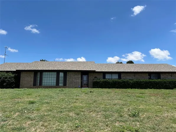707 N 2nd St, Thomas, OK 73669