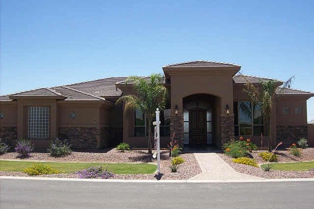 1st image of 885 E Prescott Pl