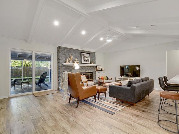 5th image of 10603 Golden Quail Dr