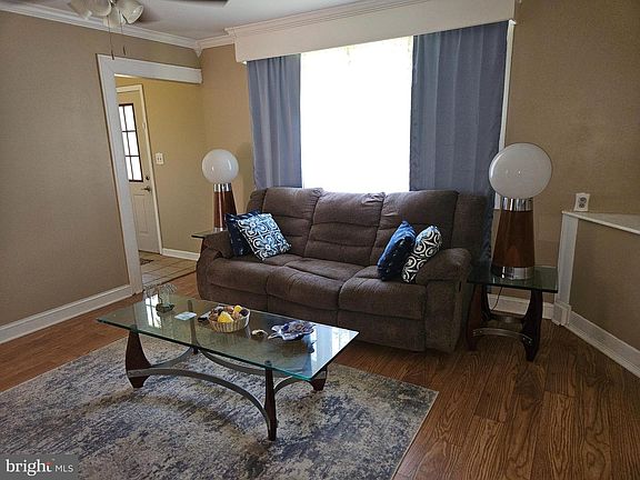 5th image of 8140 Haven St