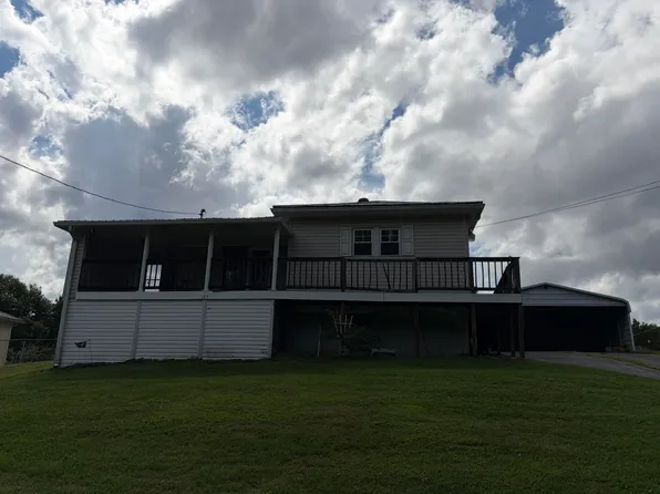 195 Hambrick Rd, Scarbro, WV 25917