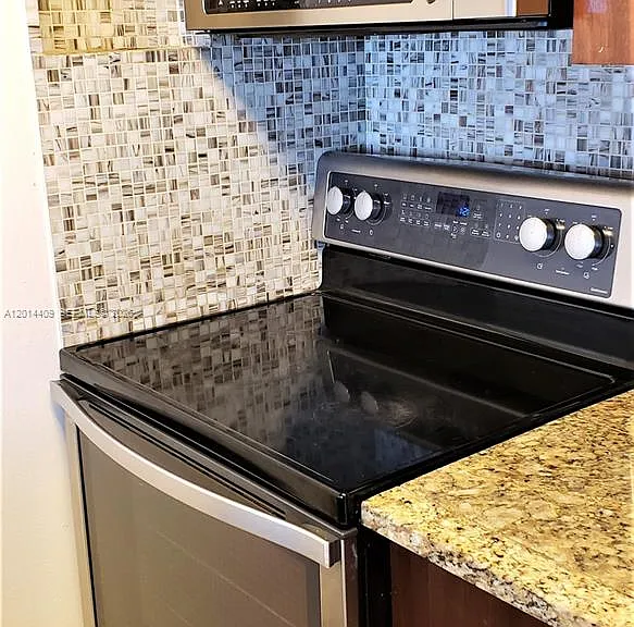 850 N Miami Ave #W-903 — Photo 5