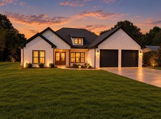 1901 Orman St, Muscle Shoals, AL 35661
