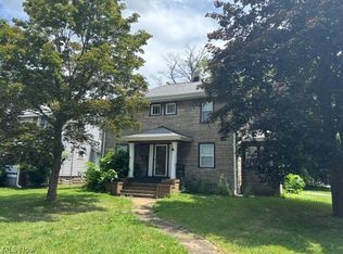 405 Oak Knoll Ave SE, Warren, OH 44483