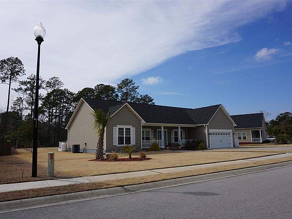 3rd image of 210 Brook Crossing