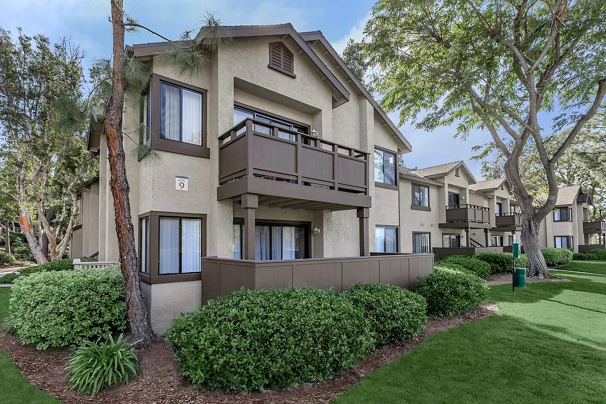 Building Photo - Spring Lakes Apartment Homes