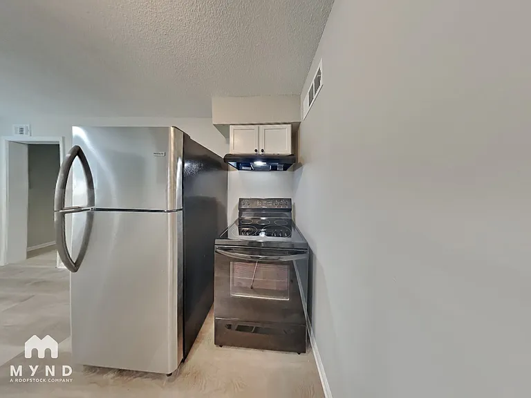 4420 Double Tree Rd — Photo 7