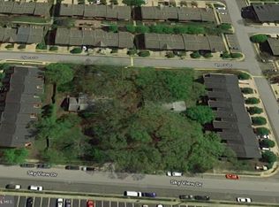 8423 Sky View Dr, Alexandria, VA 22309