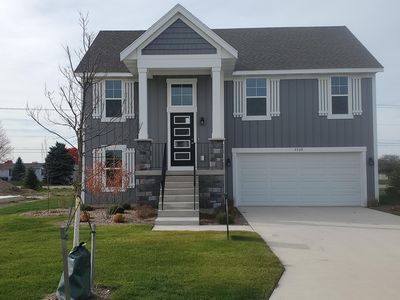7509 Legend Ct SE, Caledonia, MI, 49316