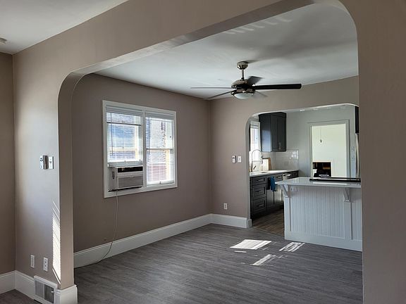 dining and open kitchen w/bar