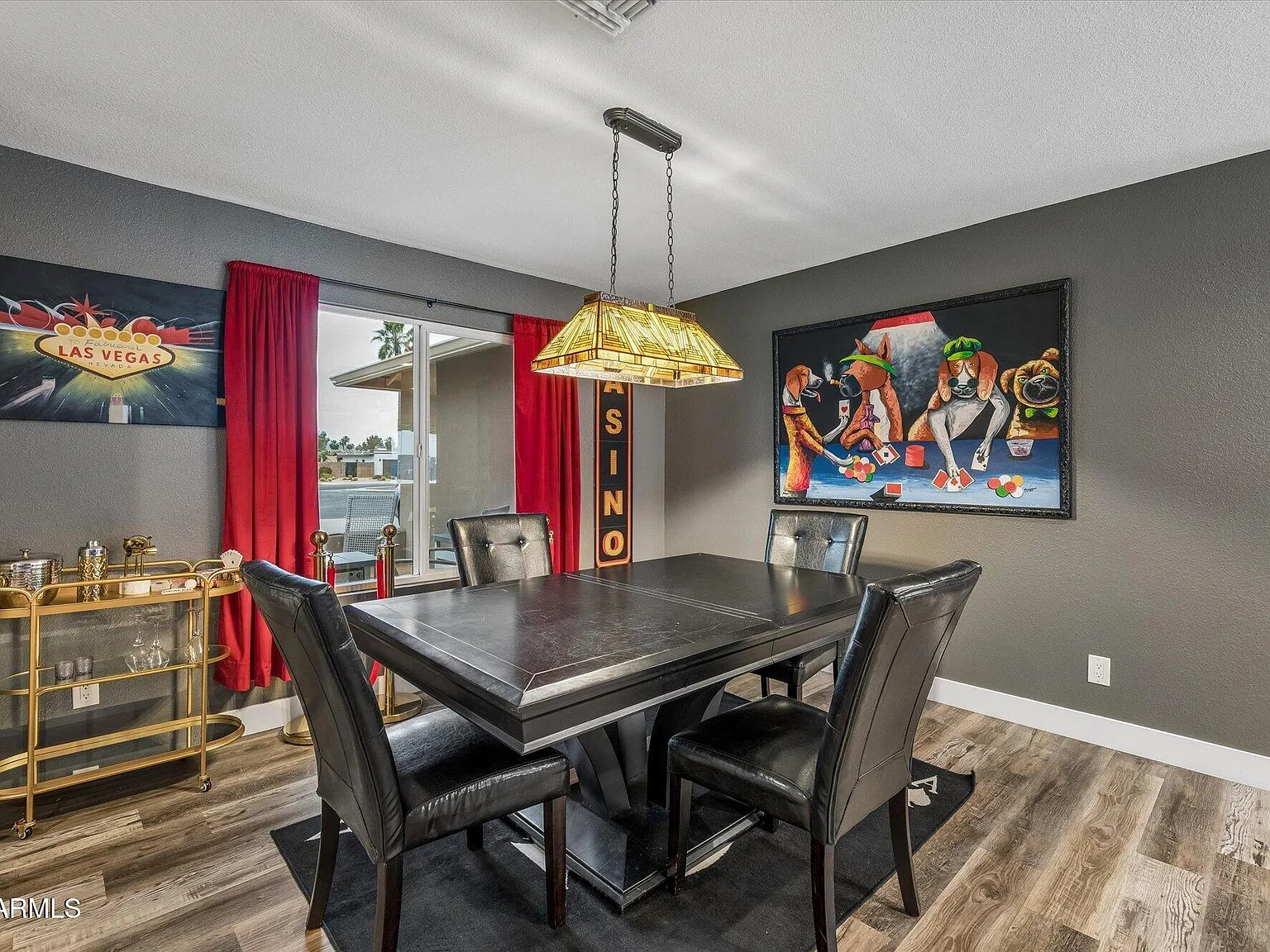 5 bed, 2.0 bath, 2064 sqft, $5,000 — Photo 3
