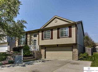 18662 Borman St, Omaha, NE 68135