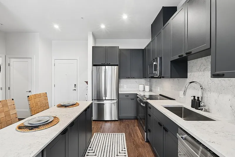 Alta 801 — Photo 2