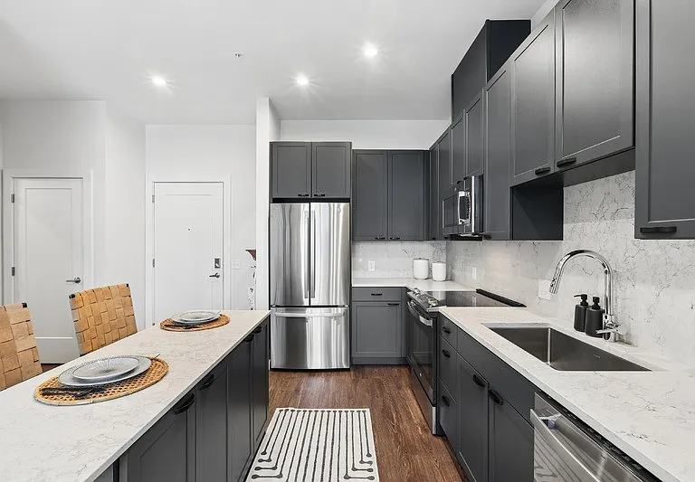 Alta 801 — Photo 2