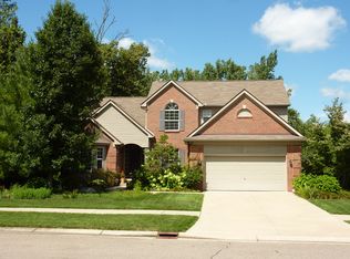 4863 Turtlewood Ct, Commerce Township, MI 48382
