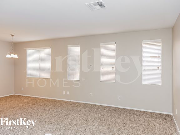 4th image of 10772 Manchester Park Dr