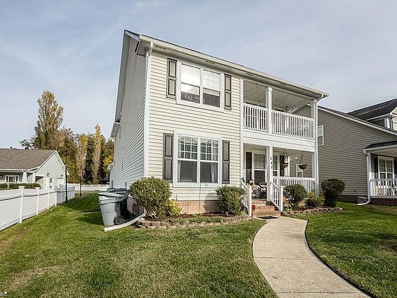 2nd image of 248 Bailey Park Dr