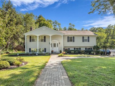 26 Zophar Mills Road, Wading River, NY, 11792