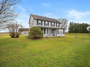 16515 Evenson Rd, Valders, WI 54245