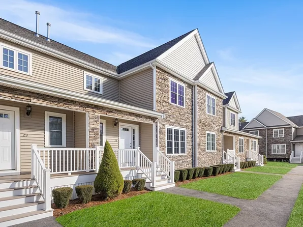 22 Highland Rd Unit 28, Raynham, MA 02767