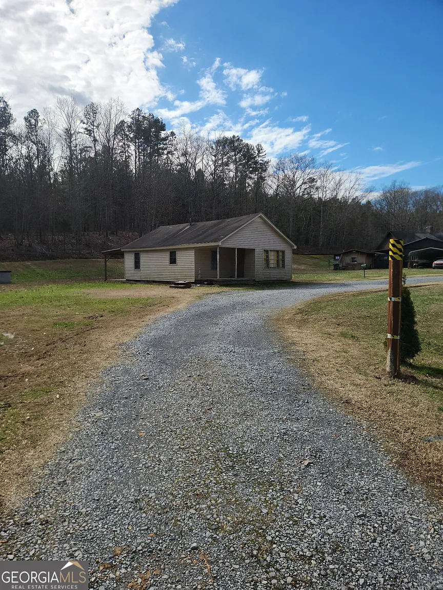 4881 Highway 48 photo 1