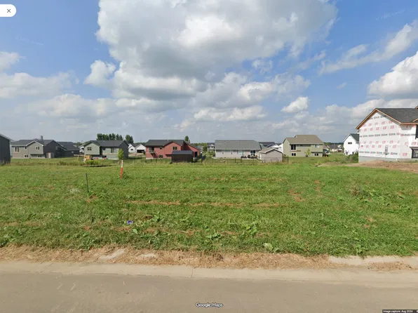 1621 Mallard Ave, Baldwin, WI 54002