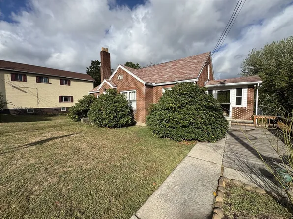 140 Highway St S, Yukon, PA 15698