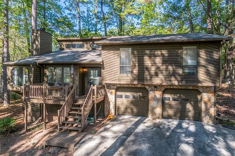 1st image of 4090 Brownlee Dr
