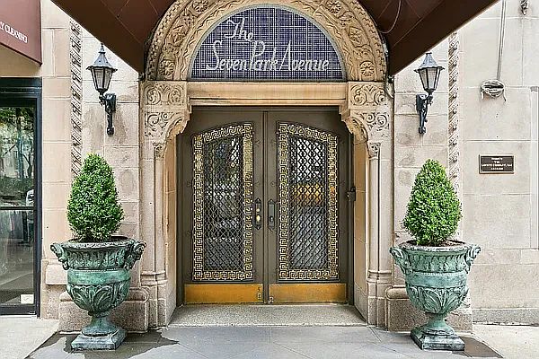 1st image of 7 Park Ave APT 11
