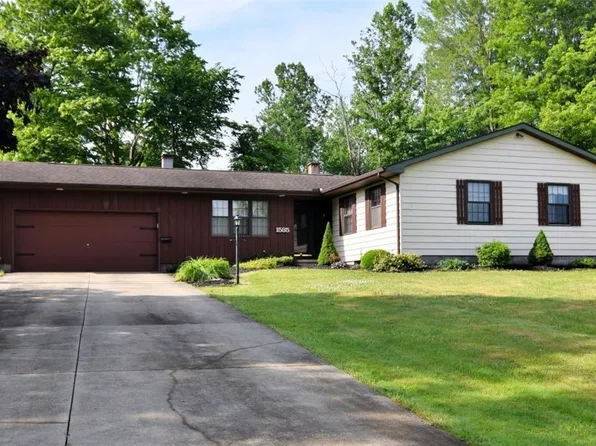 1585 Hemlock Dr, Ashtabula, OH 44004