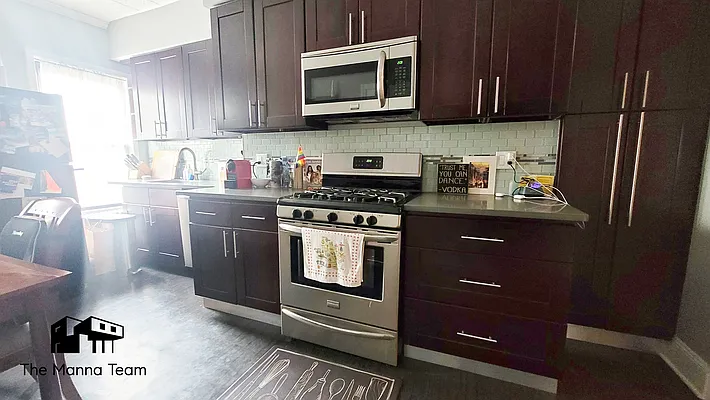 Rented by Compass | media 11