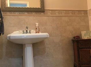 1841 Bayberry Dr, Hollywood, FL 33024