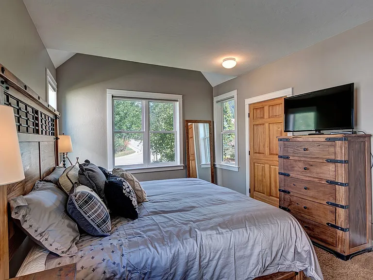 88 Midnight Sun Rd — Photo 12
