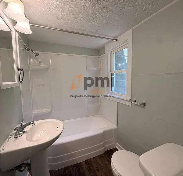 422 Hoyt St #2 — Photo 7
