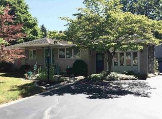 9880 Cemetery Rd, Erie, MI 48133