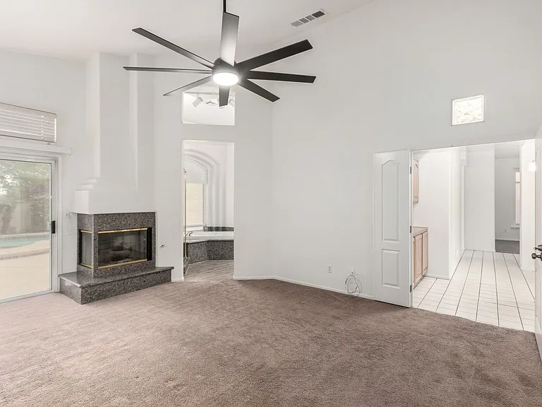 2412 Shady Vista Dr — Photo 16