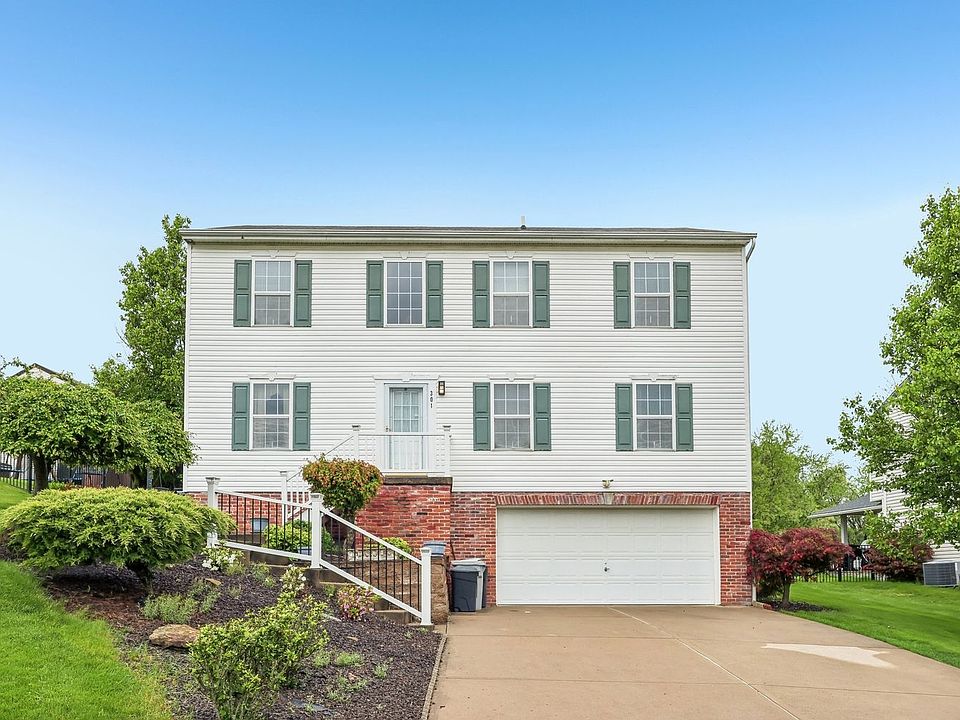 1st image of 301 Holly Ridge Dr