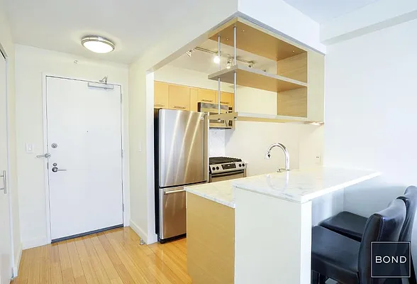 Rented by Bond New York | media 2