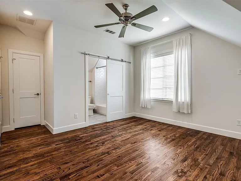 3205 Rosedale Ave #2 — Photo 15
