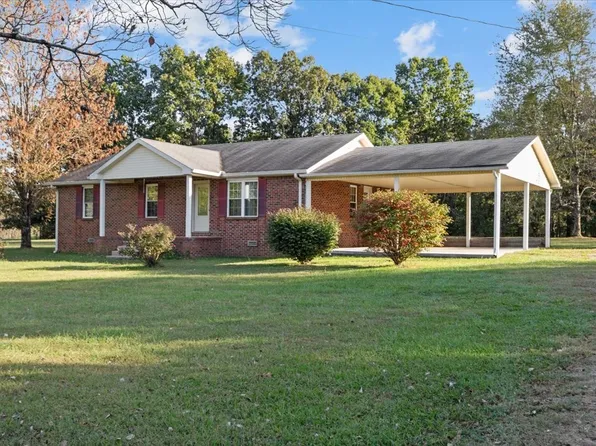 1775 Old Blacktop Rd, Mc Ewen, TN 37101