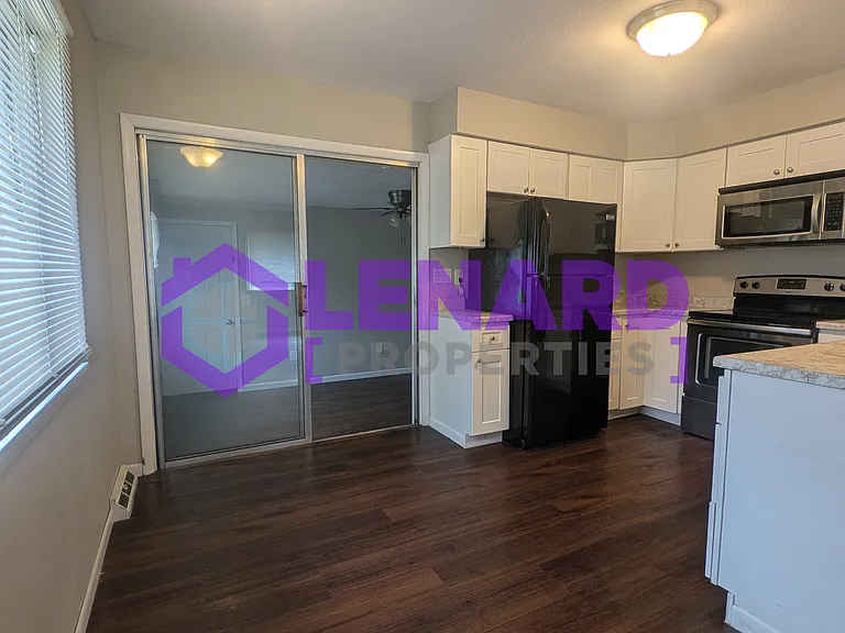 814 S Link Ave — Photo 7