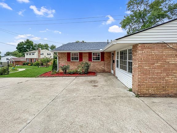 2nd image of 10908 Fernhill Dr