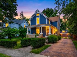 321 North Ave, Naperville, IL 60540